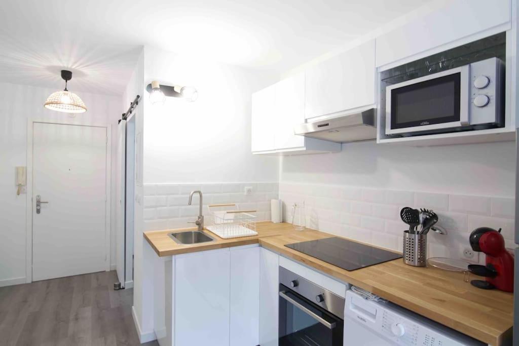 Apartamento Le Dyonisos Et Piscine La Seyne-sur-Mer Exterior foto